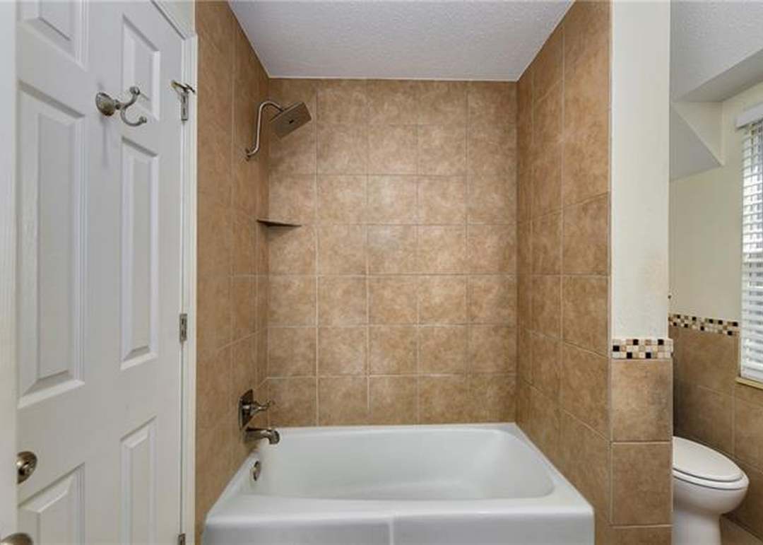 10221 ROBINSON Street — photo 22