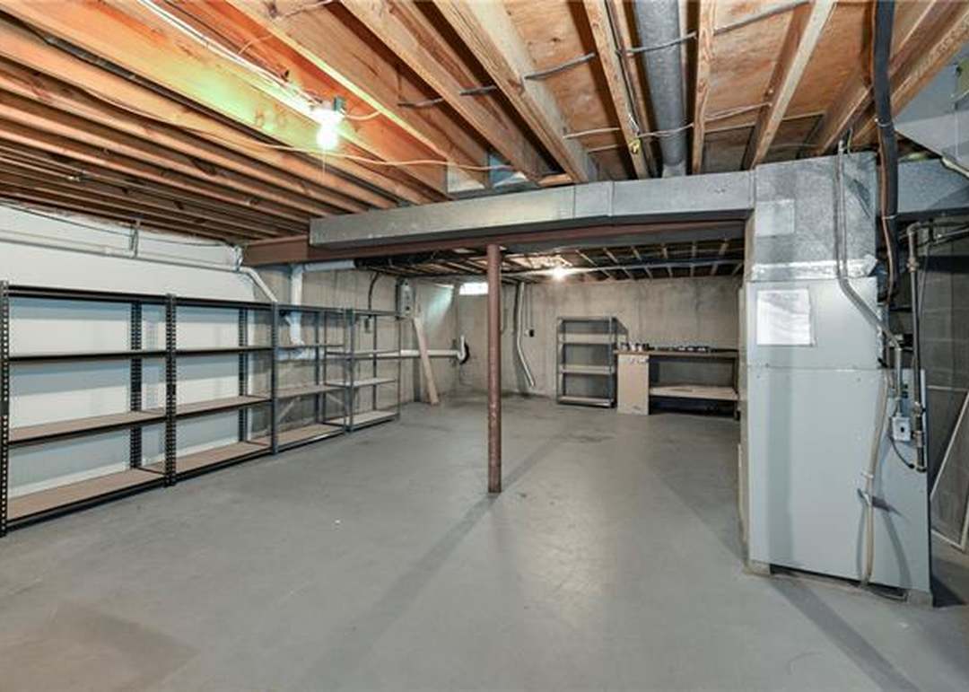 10221 ROBINSON Street — photo 25