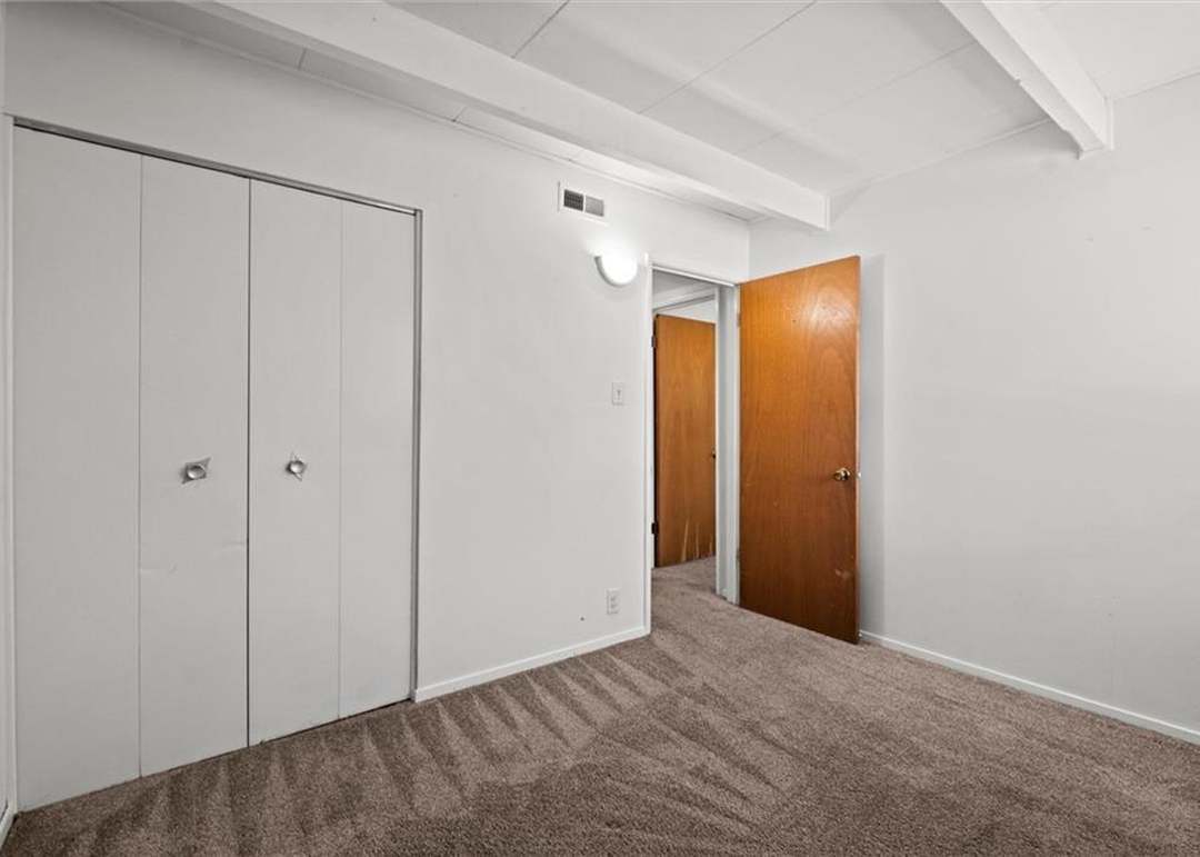 906 N 70th Street — photo 7