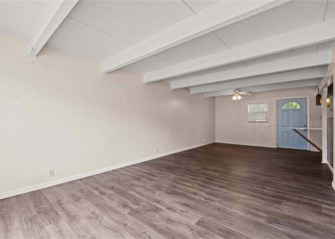 906 N 70th Street — photo 12