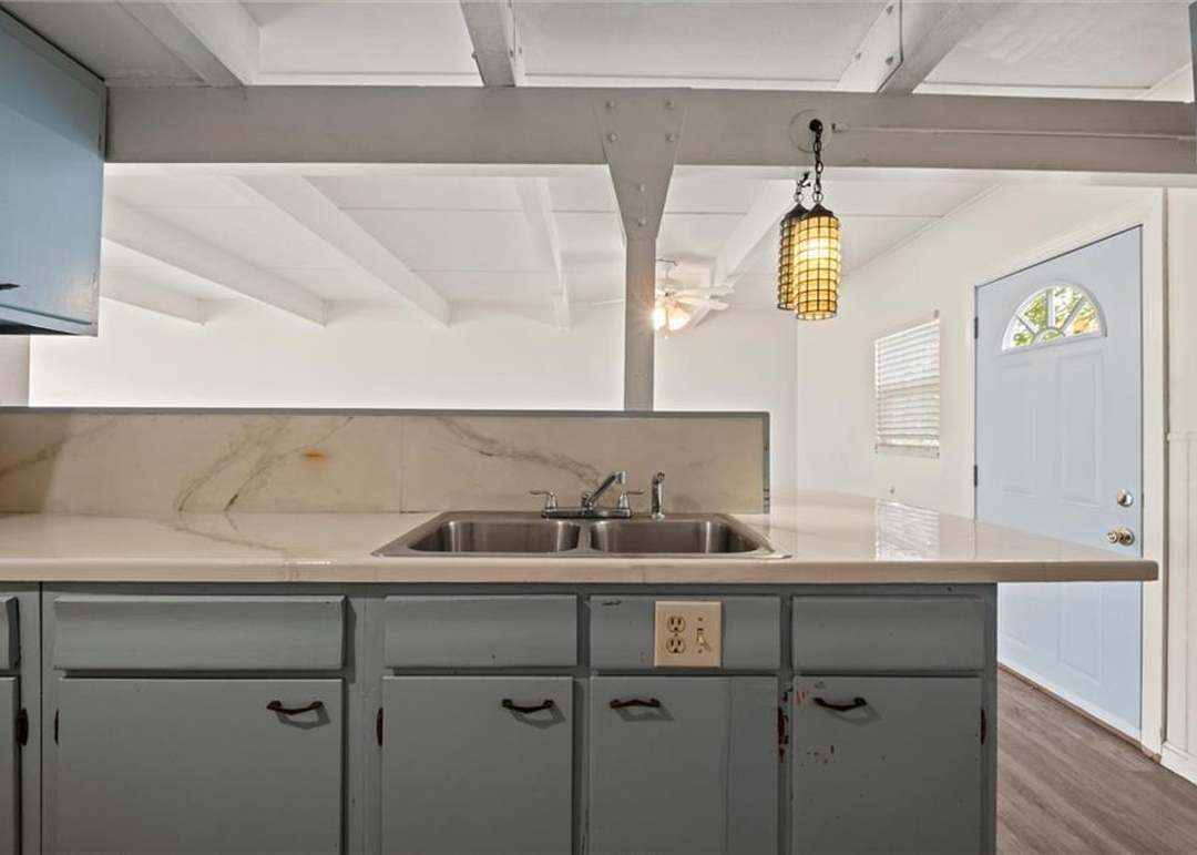 906 N 70th Street — photo 19