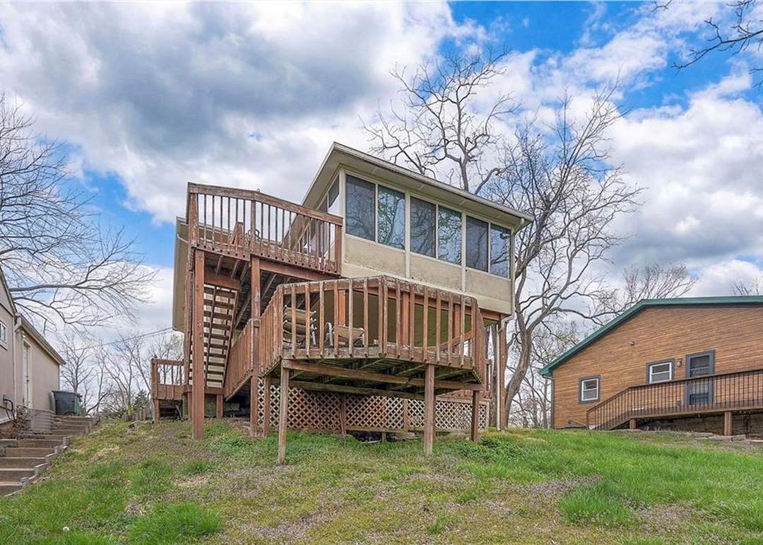 15953 Gardner Place — photo 4