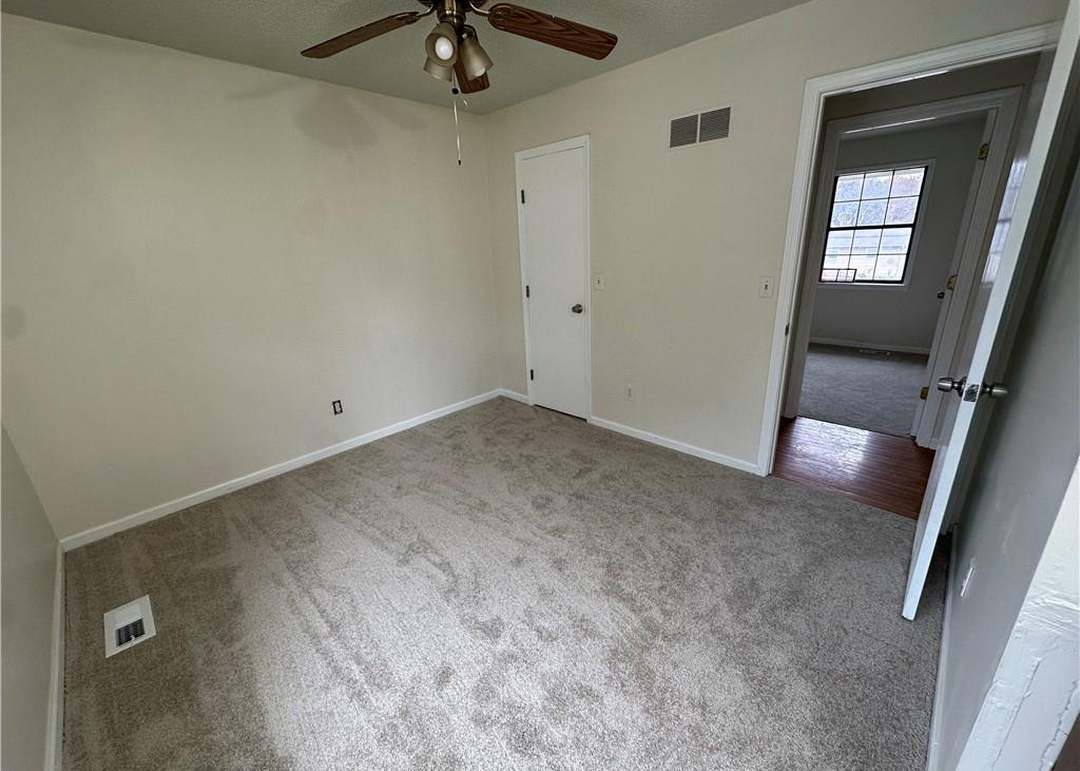 4827 NE 47th Terrace — photo 14