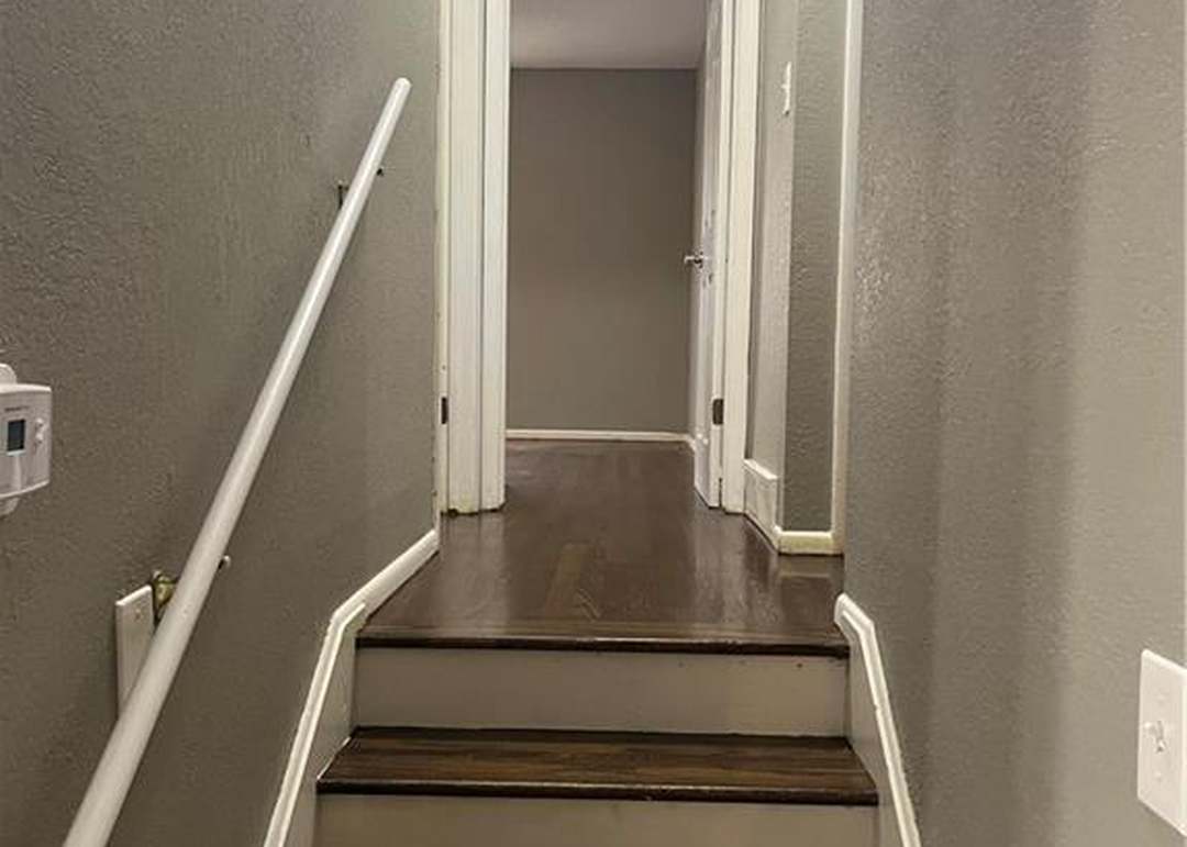 11910 Fremont Avenue — photo 10