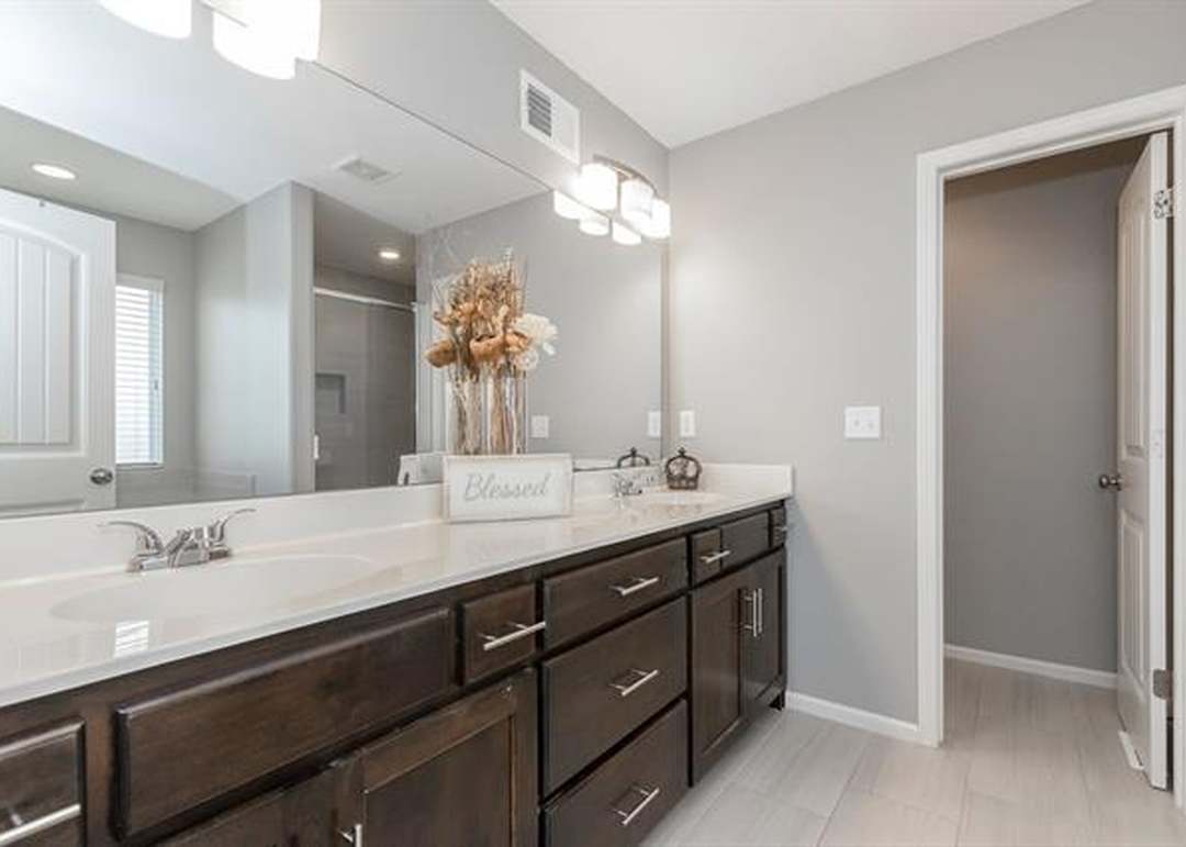 20376 W 220th Terrace — photo 18