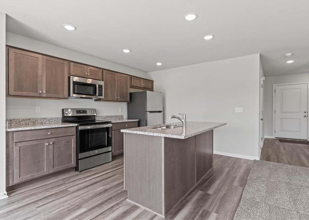 827 Shane Court — photo 13
