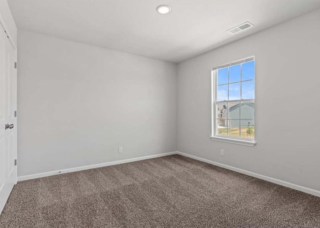 827 Shane Court — photo 19