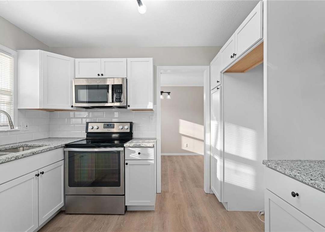 10708 Fremont Avenue — photo 13