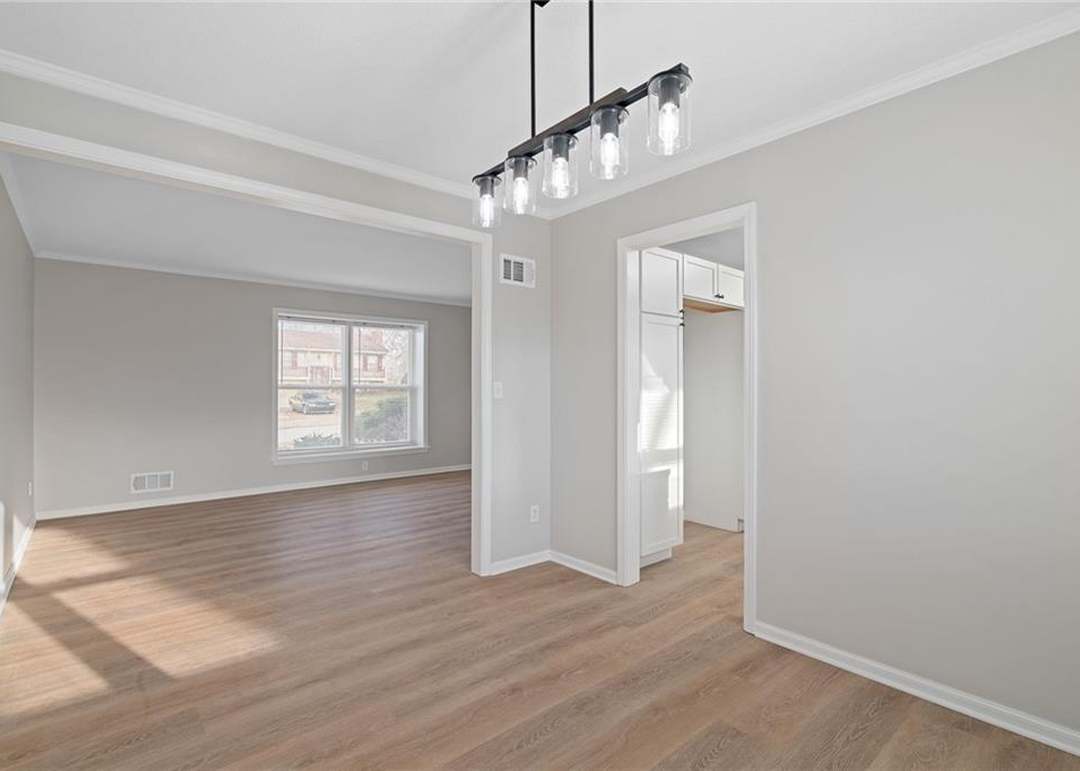 10708 Fremont Avenue — photo 15