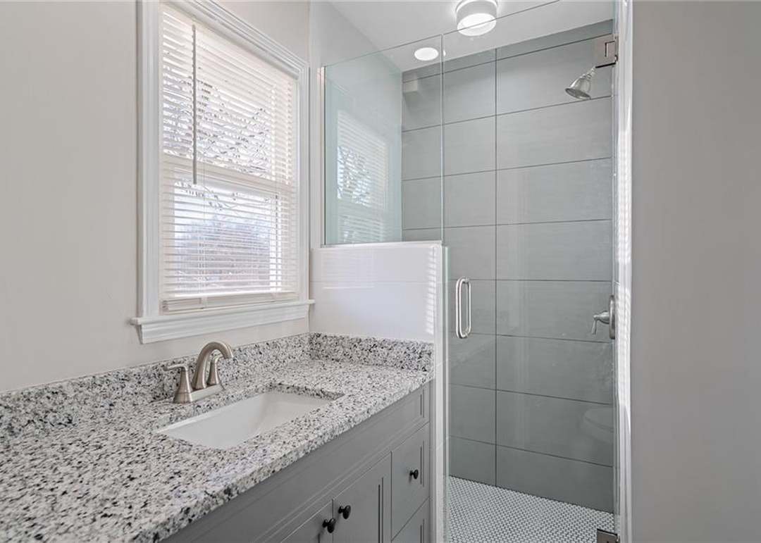 10708 Fremont Avenue — photo 21
