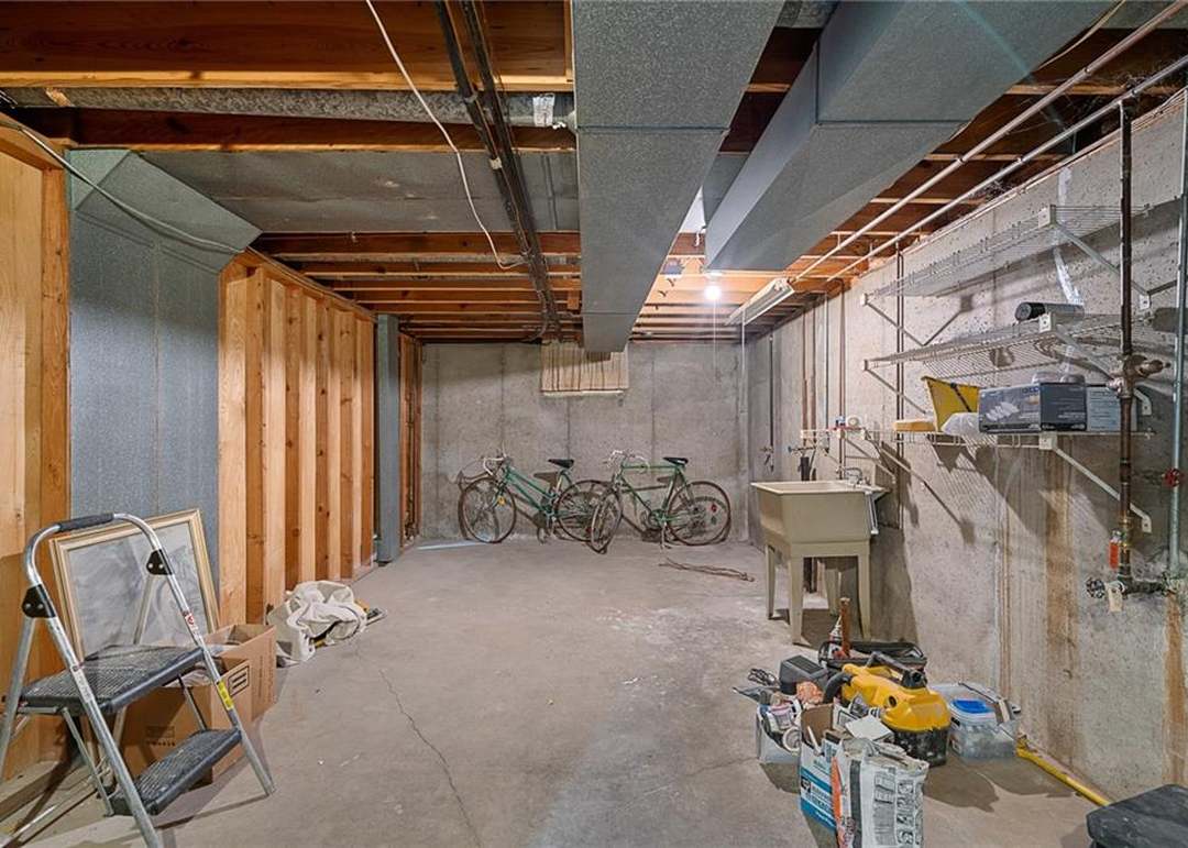 10708 Fremont Avenue — photo 29