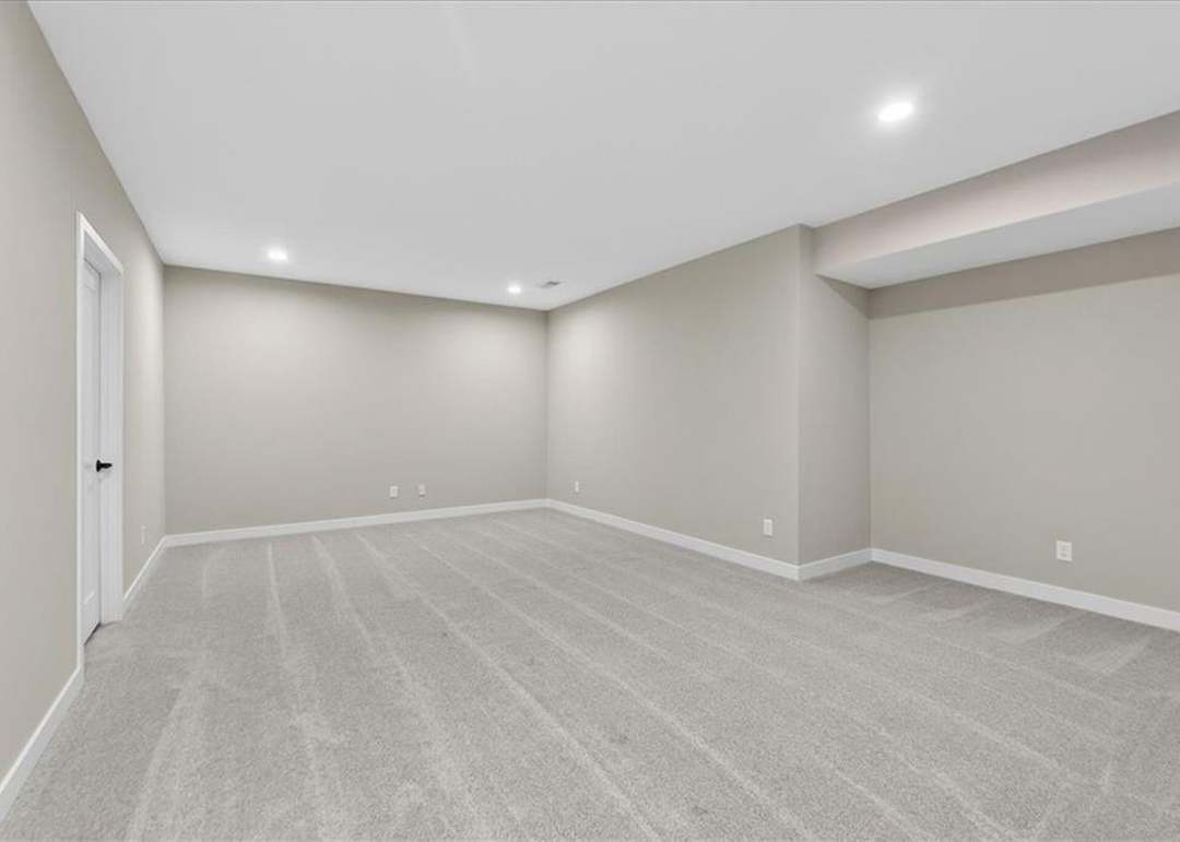 25056 W 94th Terrace — photo 32