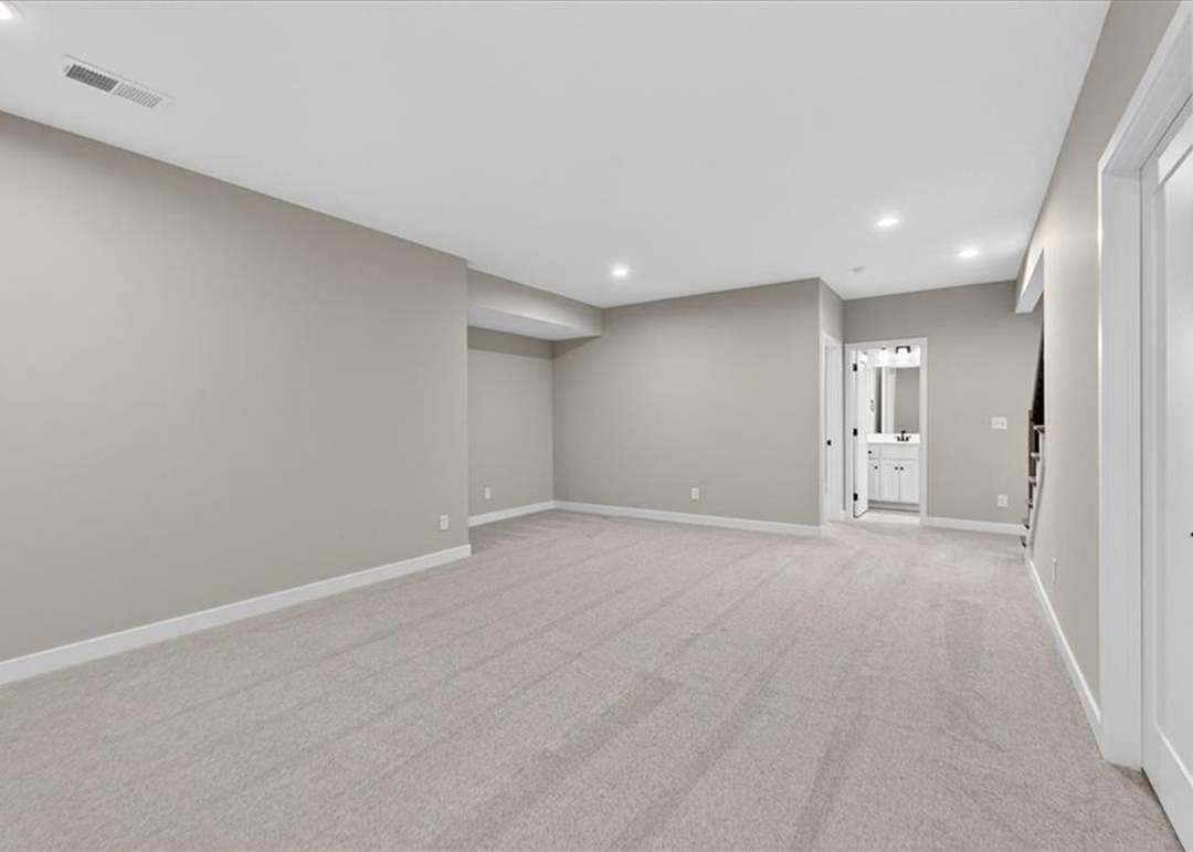 25056 W 94th Terrace — photo 35