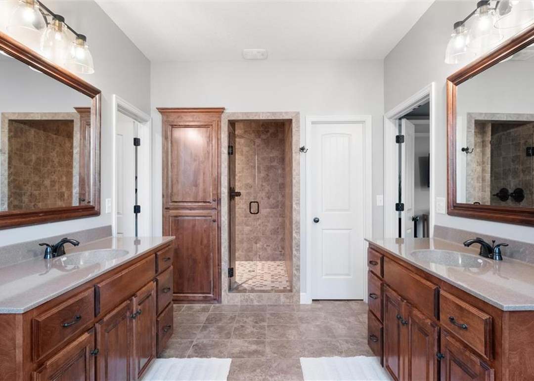 15908 Reeder Street — photo 25