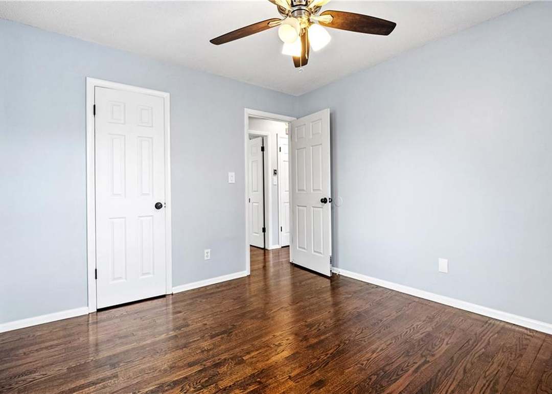 11912 Belmont Avenue — photo 20