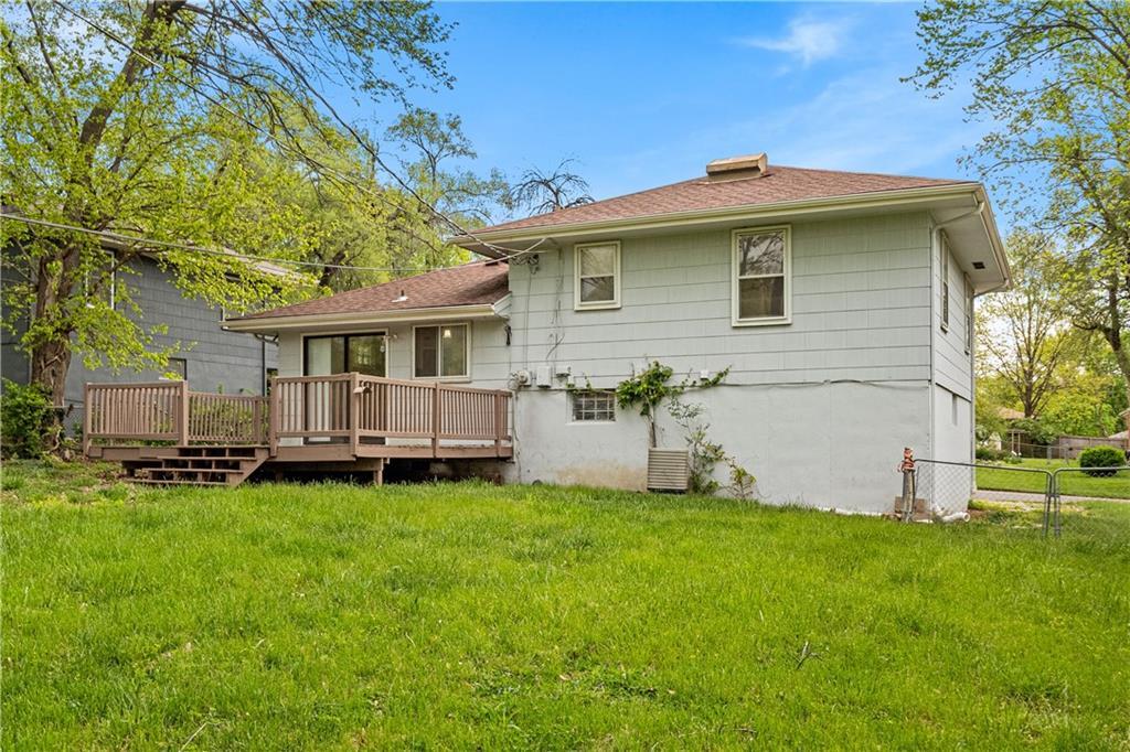11912 Belmont Avenue — photo 26