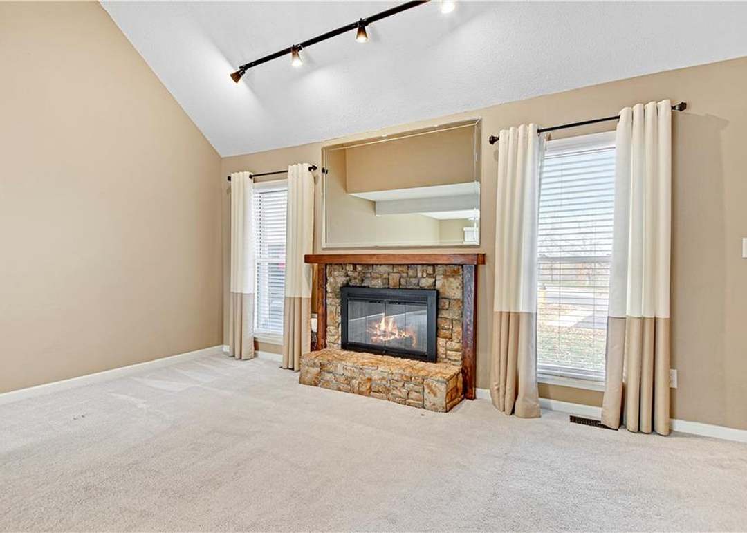 10747 Oakmont Street — photo 6