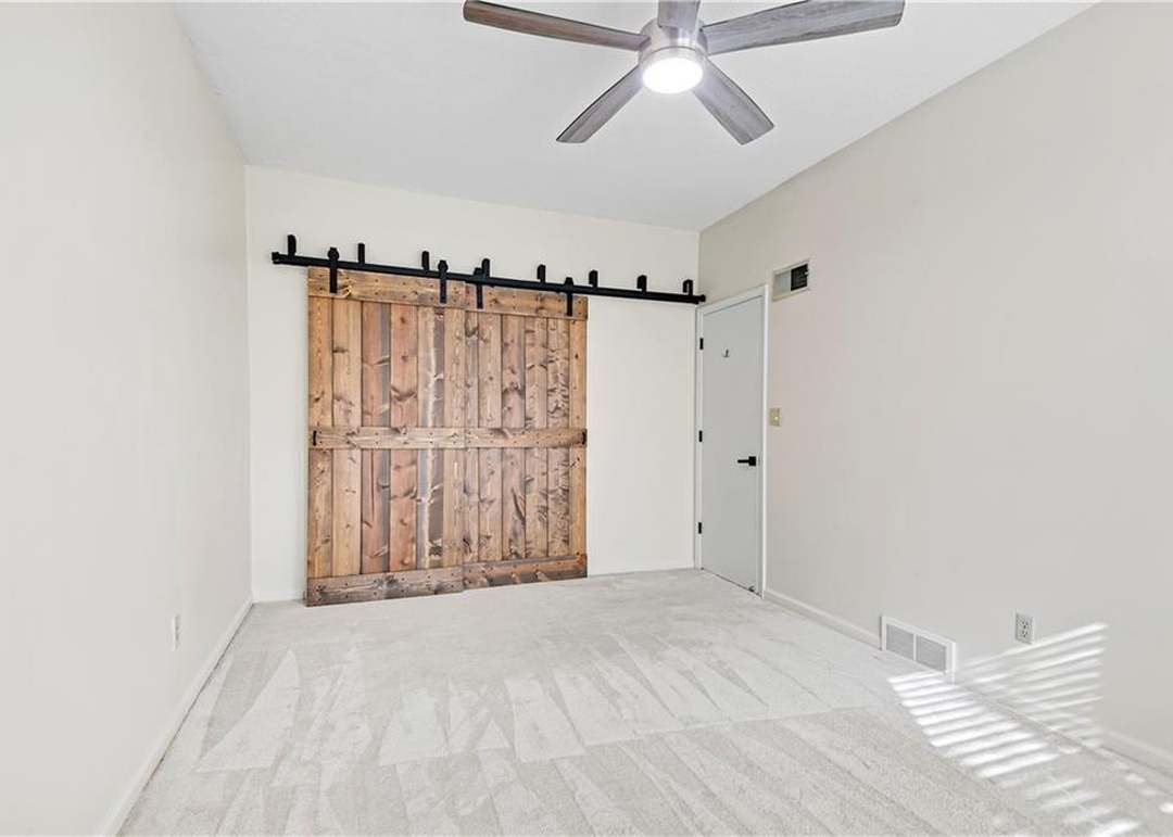 10747 Oakmont Street — photo 7