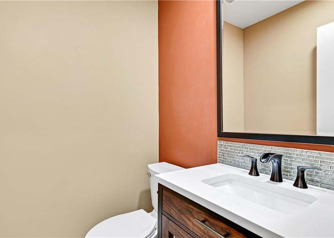 10747 Oakmont Street — photo 15