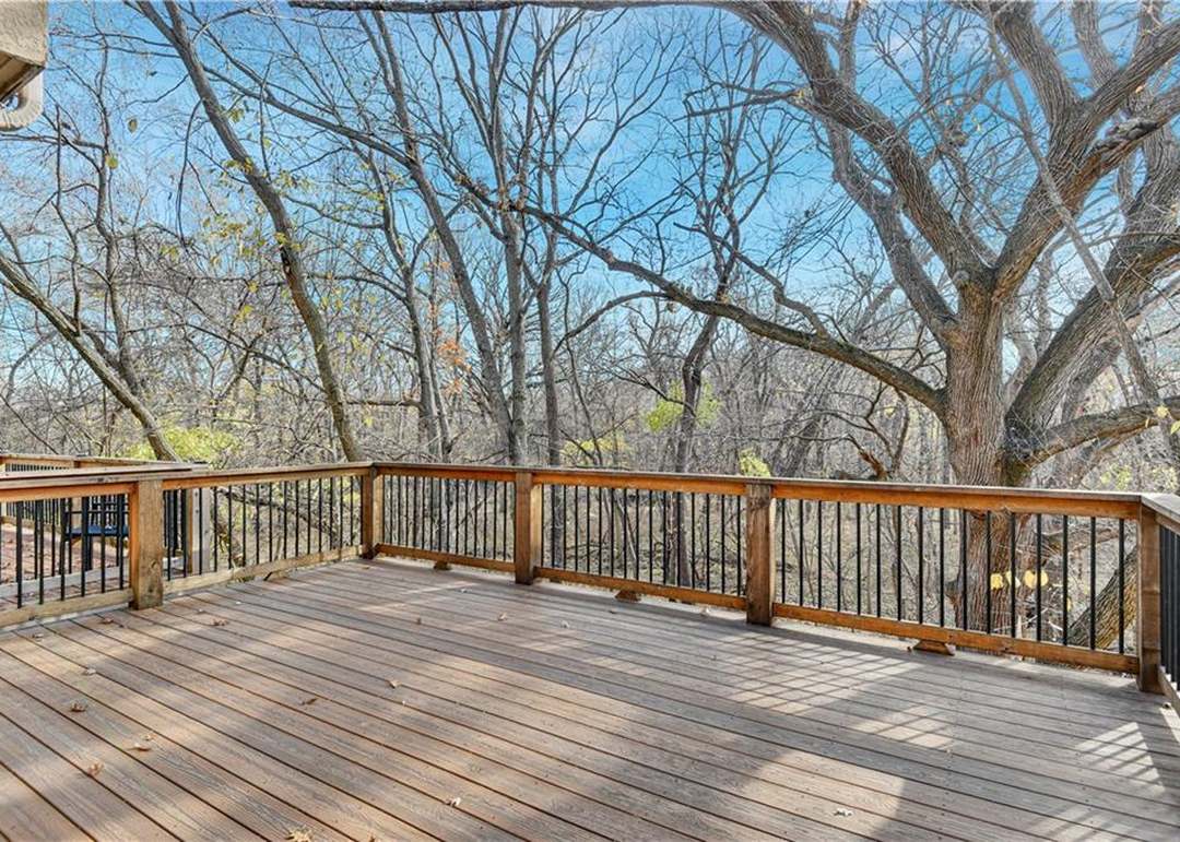 10747 Oakmont Street — photo 21
