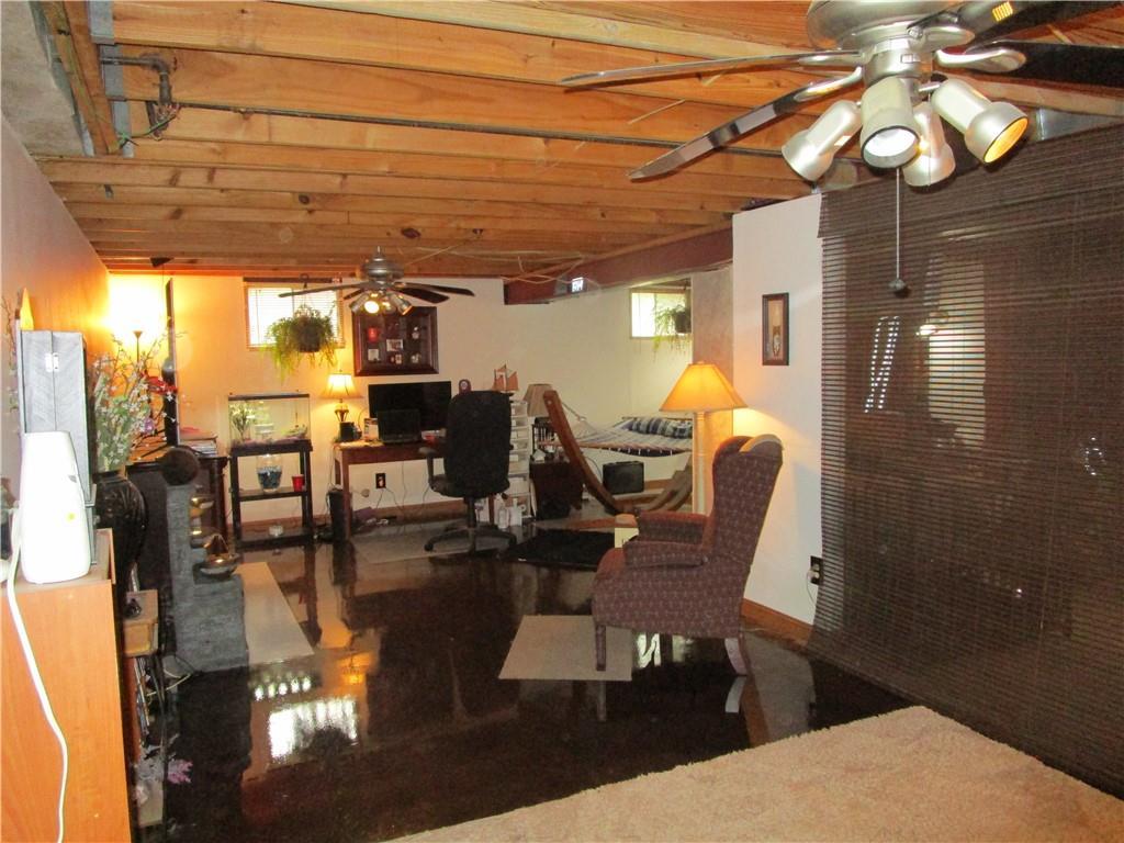 9028 Hunter Street — photo 21