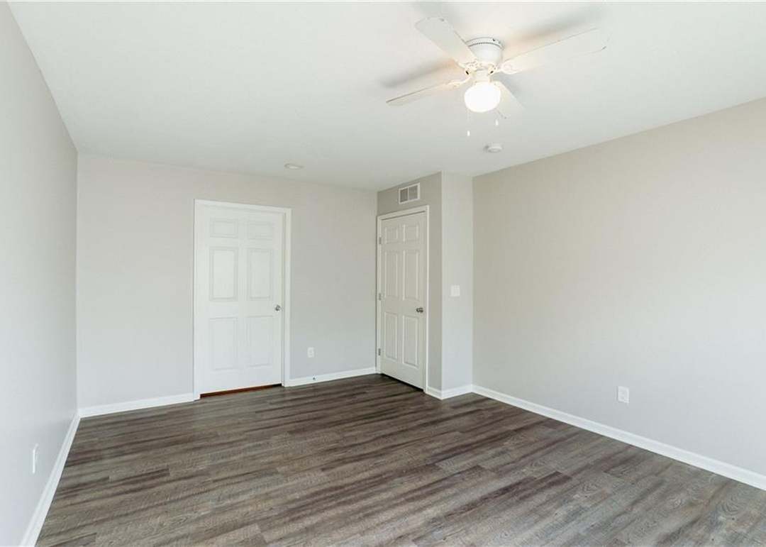 10717 E 46th Terrace — photo 23
