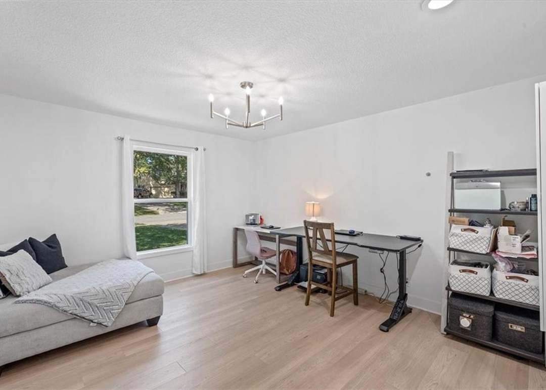 10211 Hauser Street — photo 5