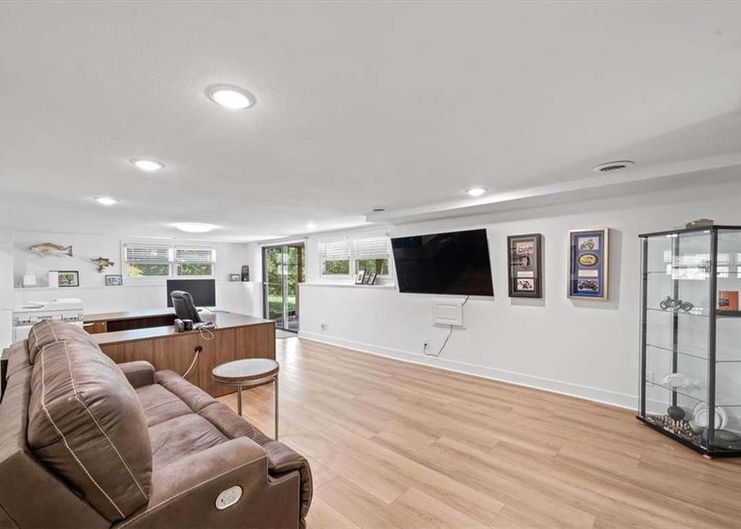 10211 Hauser Street — photo 21
