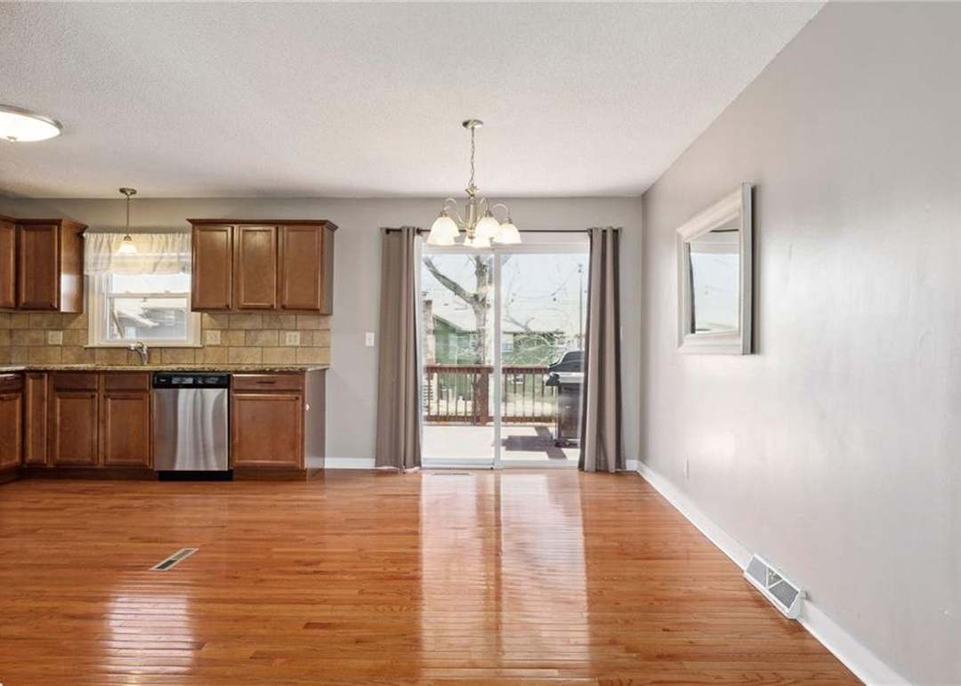8631 NE Boone Street — photo 5