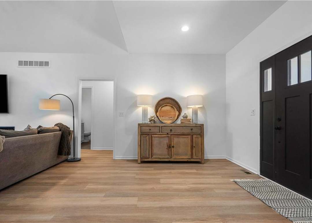 38 Lakeview Lane — photo 12