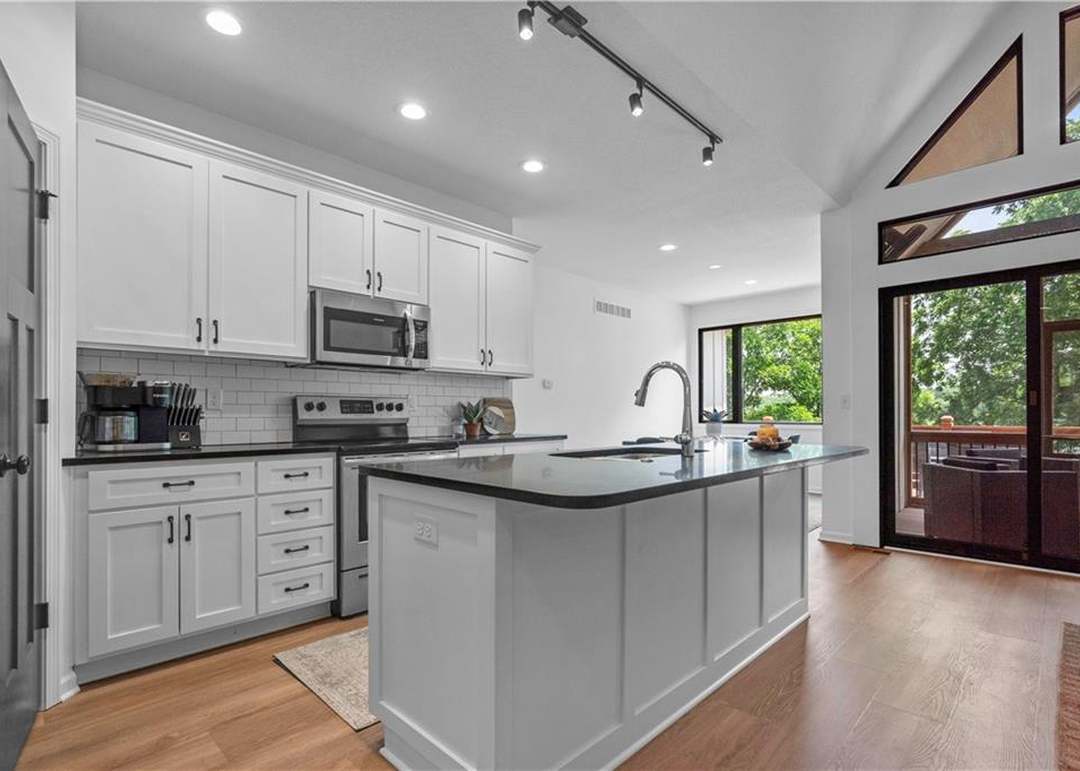 38 Lakeview Lane — photo 21