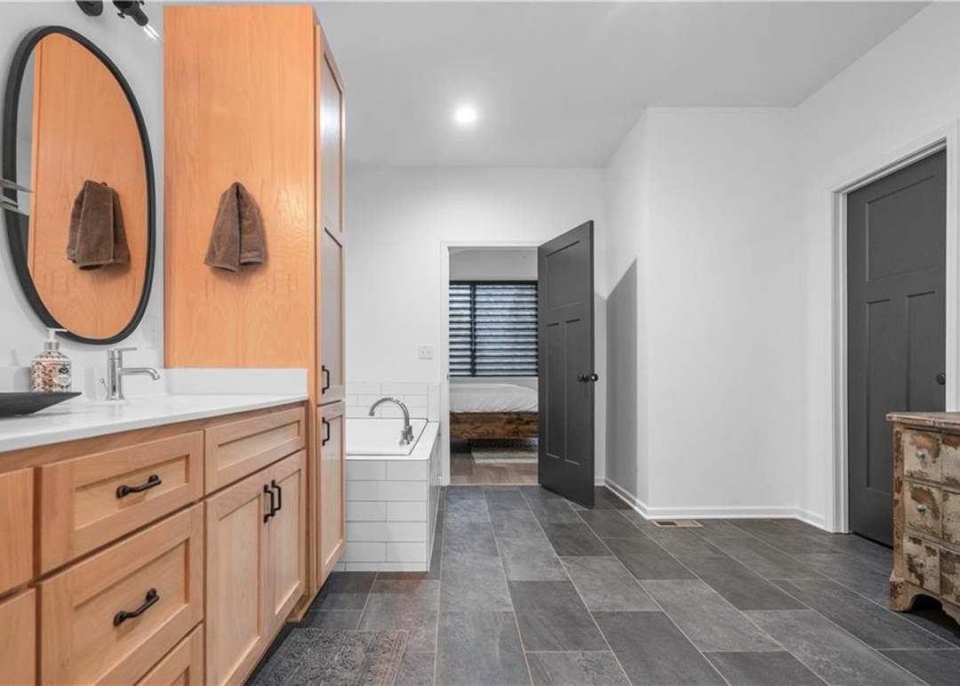 38 Lakeview Lane — photo 32