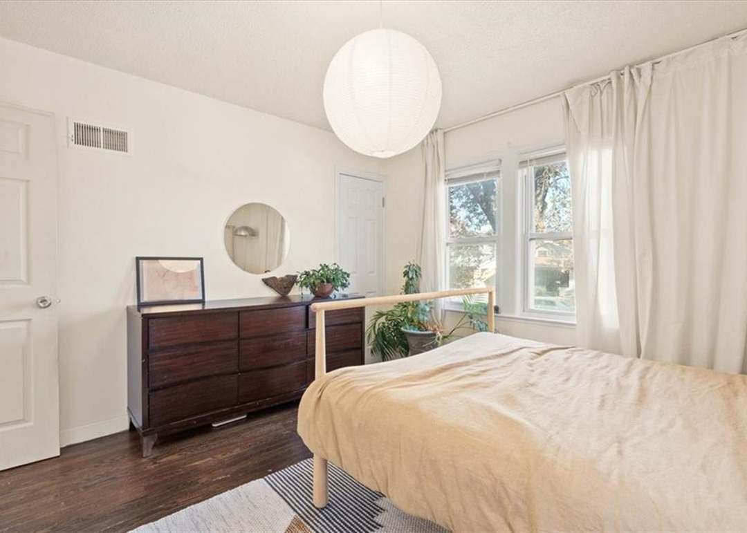 5806 Highland Avenue — photo 3