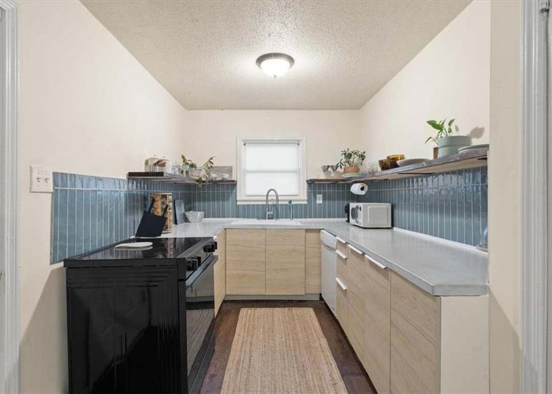 5806 Highland Avenue — photo 4