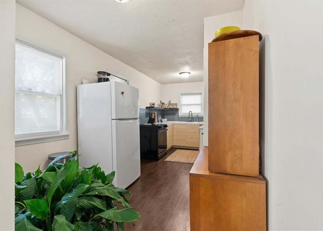 5806 Highland Avenue — photo 10