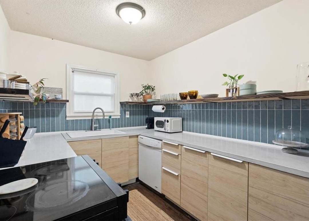 5806 Highland Avenue — photo 11