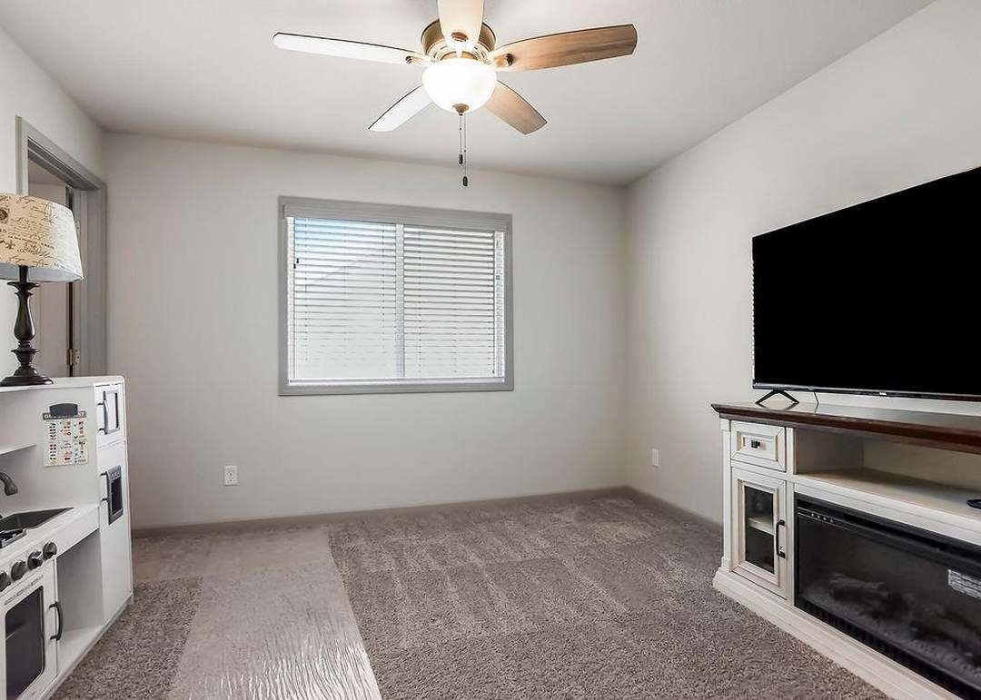 108 SE Riley Street — photo 23