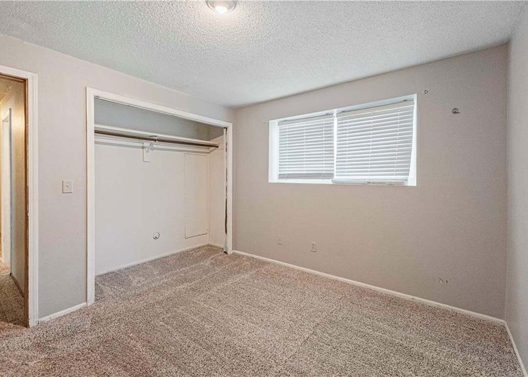1015 Park Avenue — photo 20