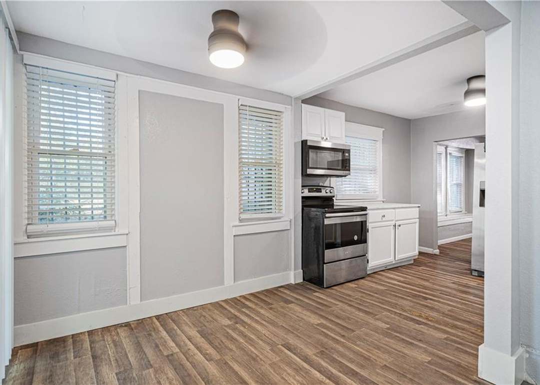 1403 Collins Street — photo 21