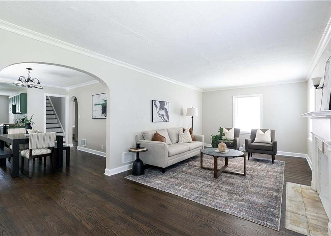 1425 E 77th Terrace — photo 12