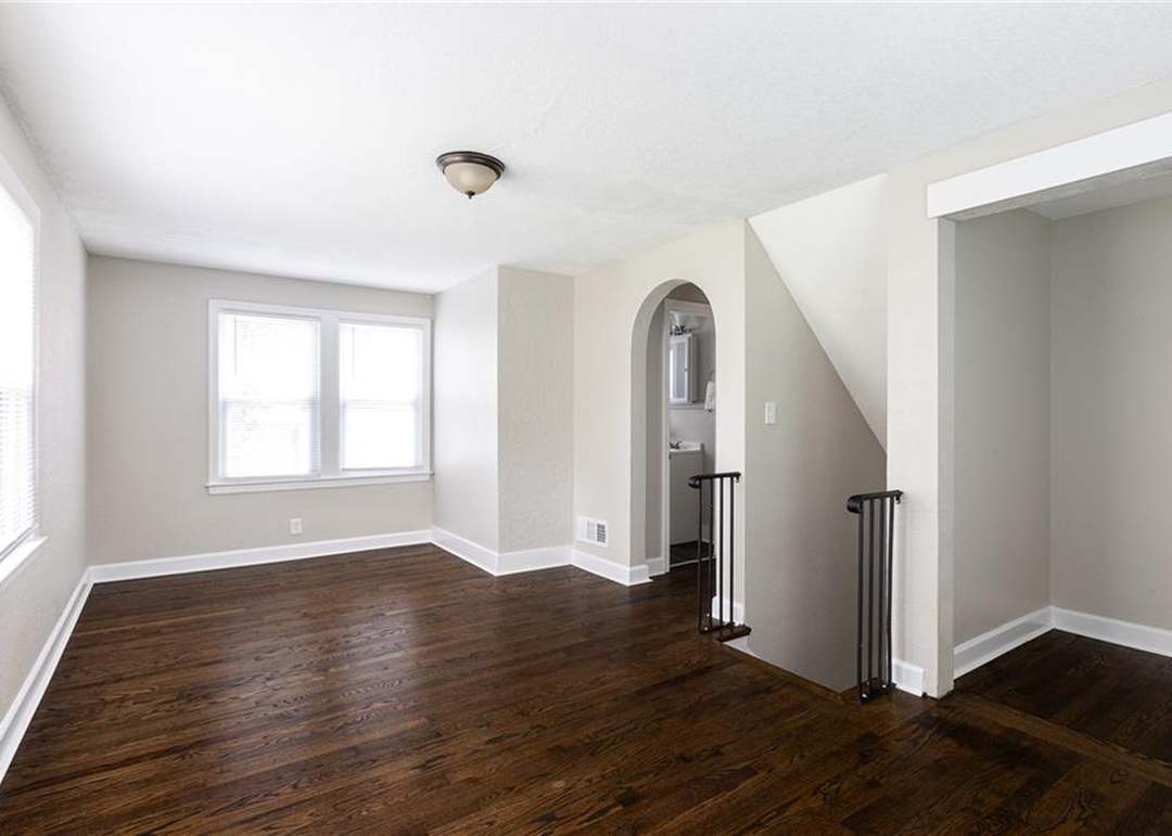 1425 E 77th Terrace — photo 26