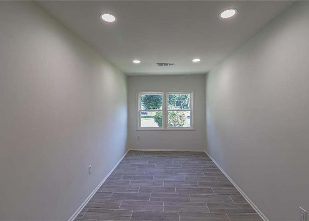 7120 W 72nd Terrace — photo 11