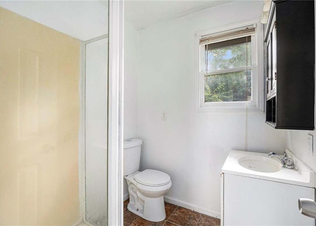 3733 E 96th Street — photo 15