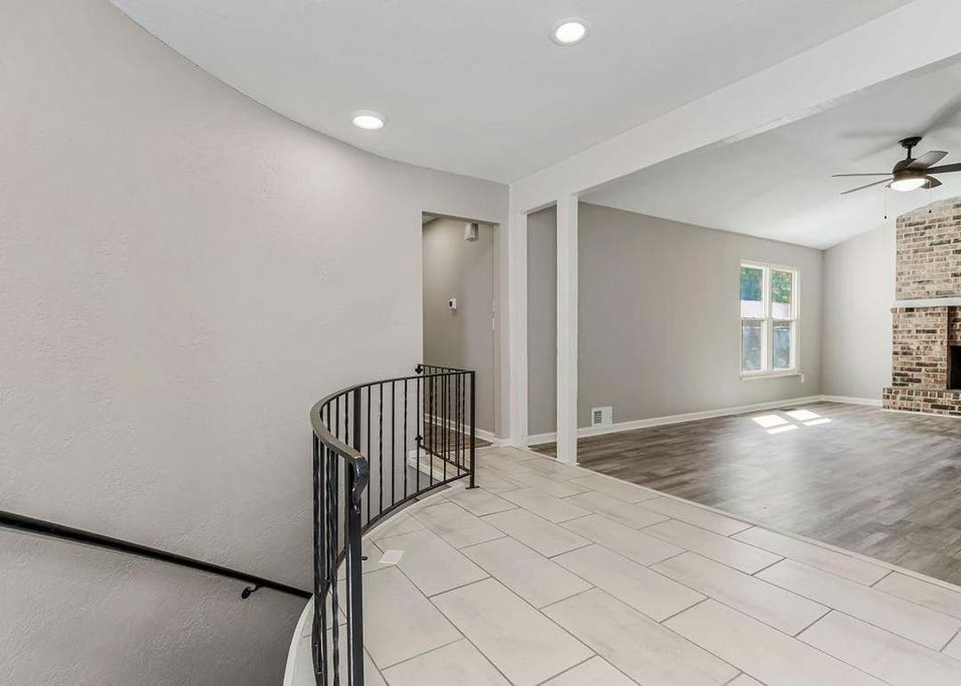 20903 W 52nd Terrace — photo 10