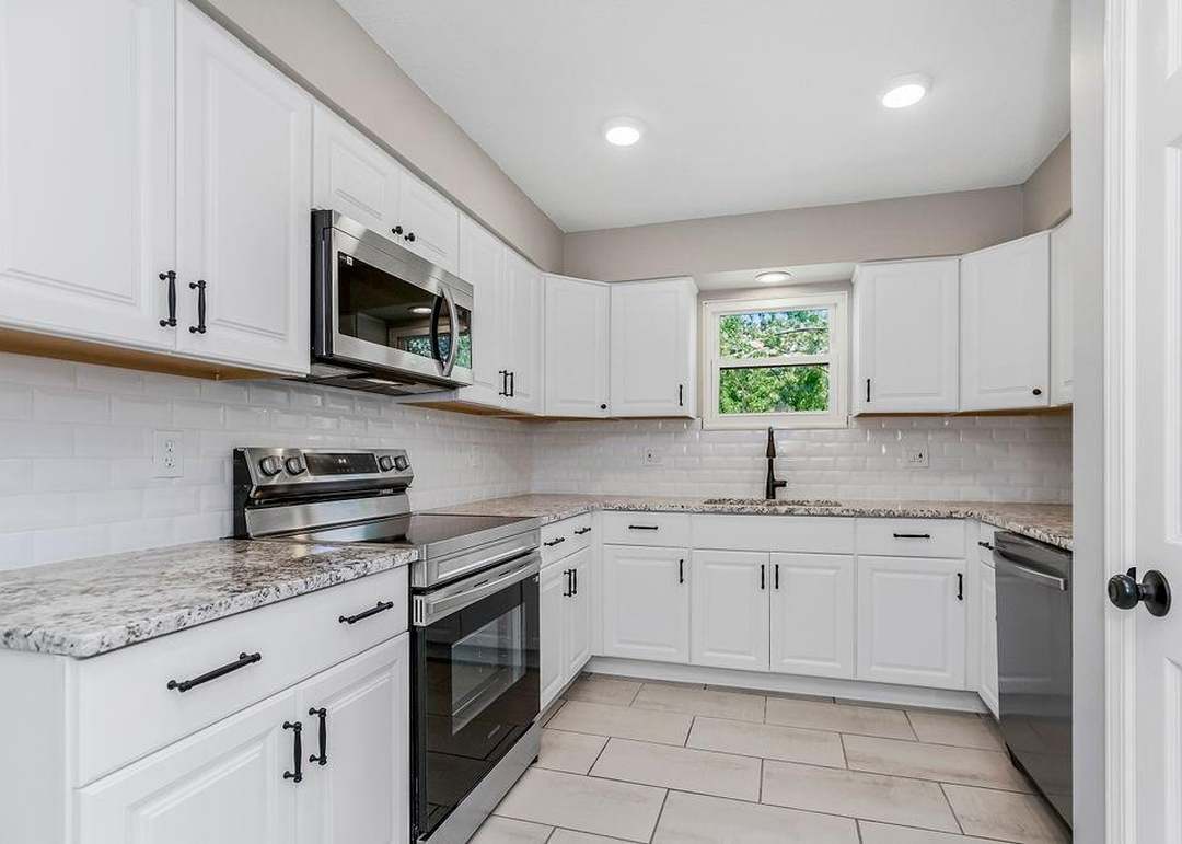 20903 W 52nd Terrace — photo 14
