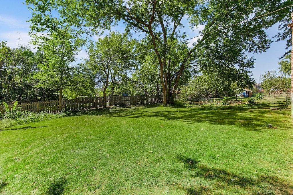 20903 W 52nd Terrace — photo 39