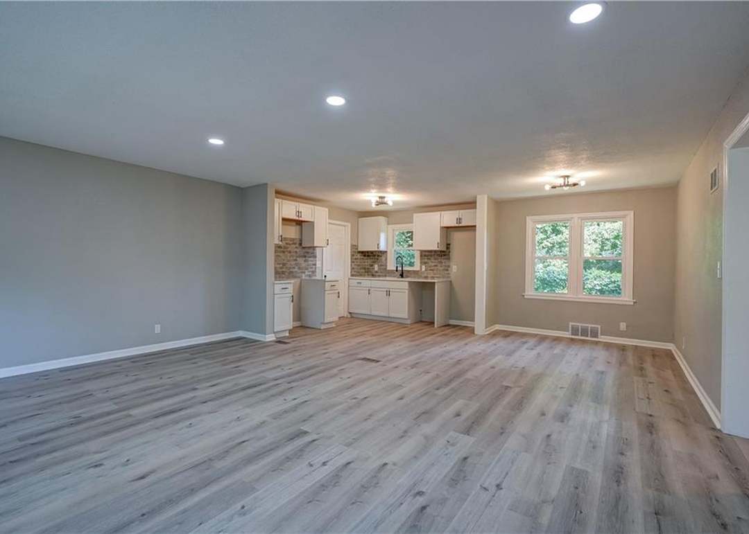 5414 Haskell Avenue — photo 12