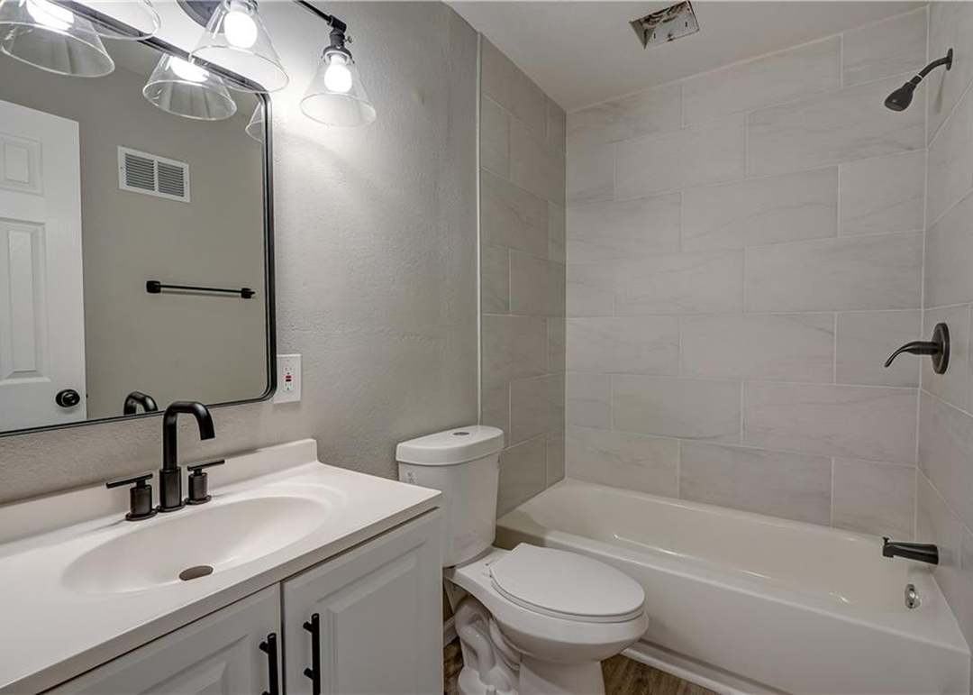 5414 Haskell Avenue — photo 18