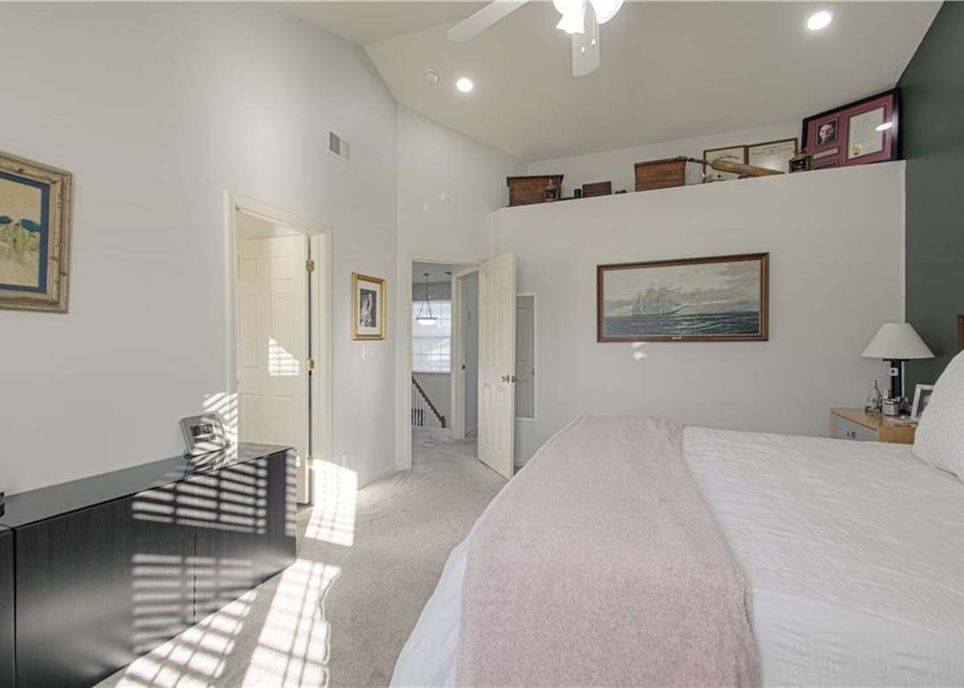 21104 W 118th Terrace — photo 5