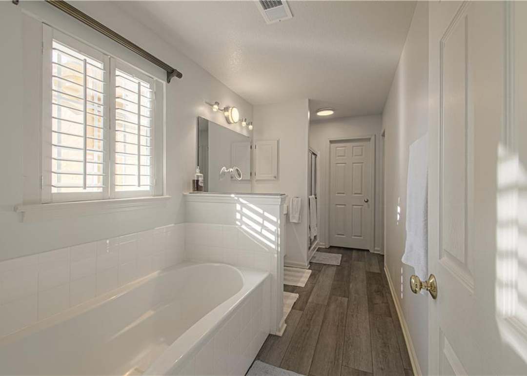 21104 W 118th Terrace — photo 23